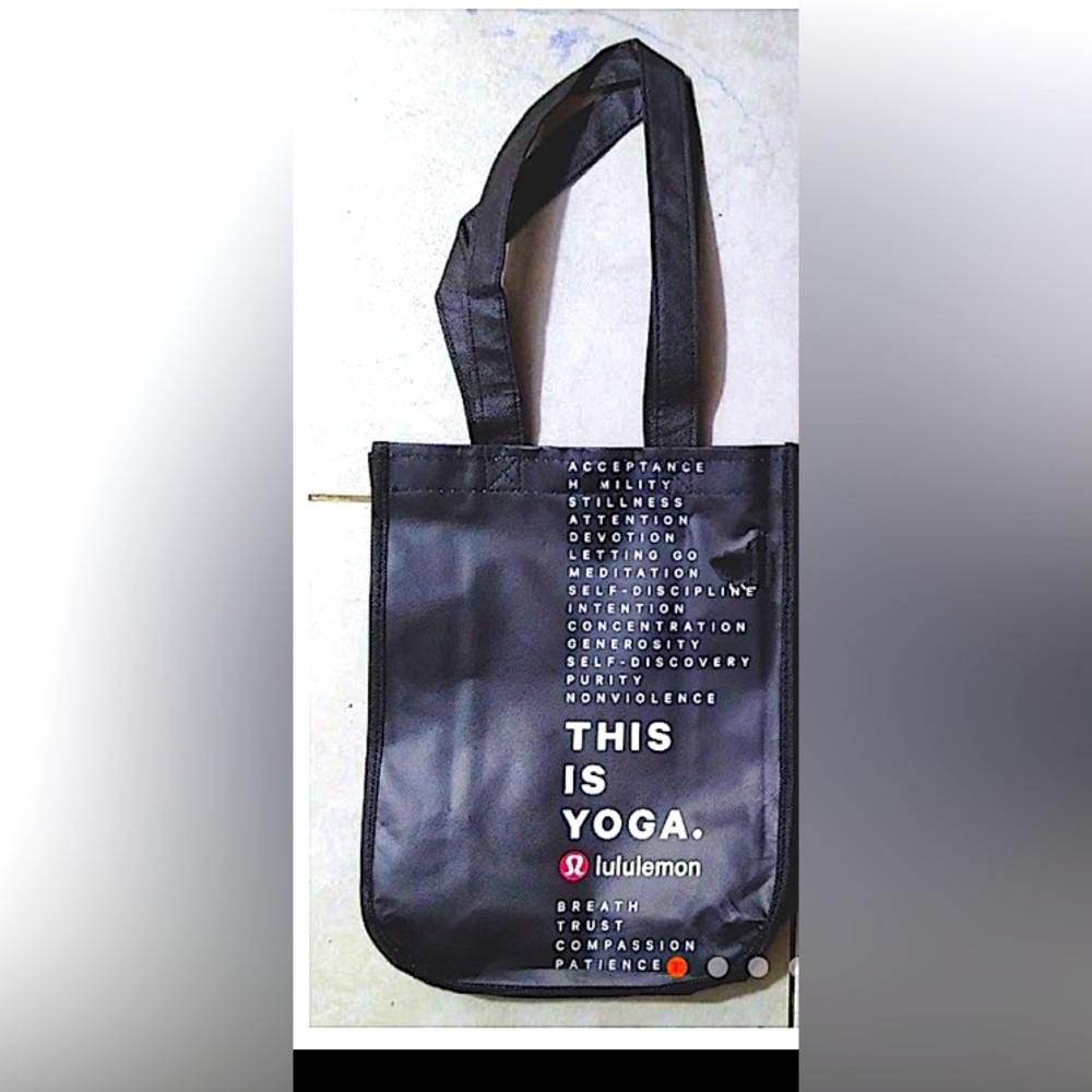 Set of two Lululemon This is Yoga Reusable bags- black only